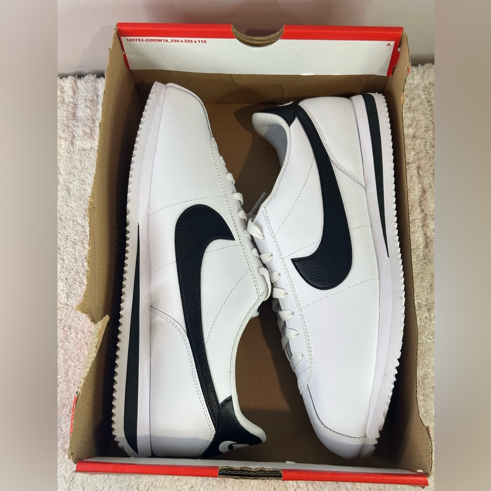 Nike Cortez - Picture 11 of 13